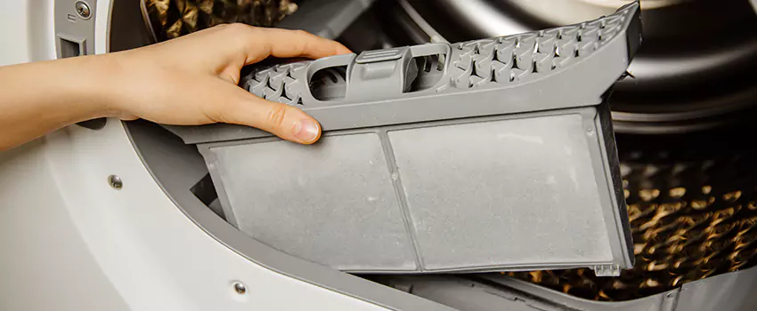Signs Of A Clogged Dryer Lint Trap in Woodbridge, New Jersey